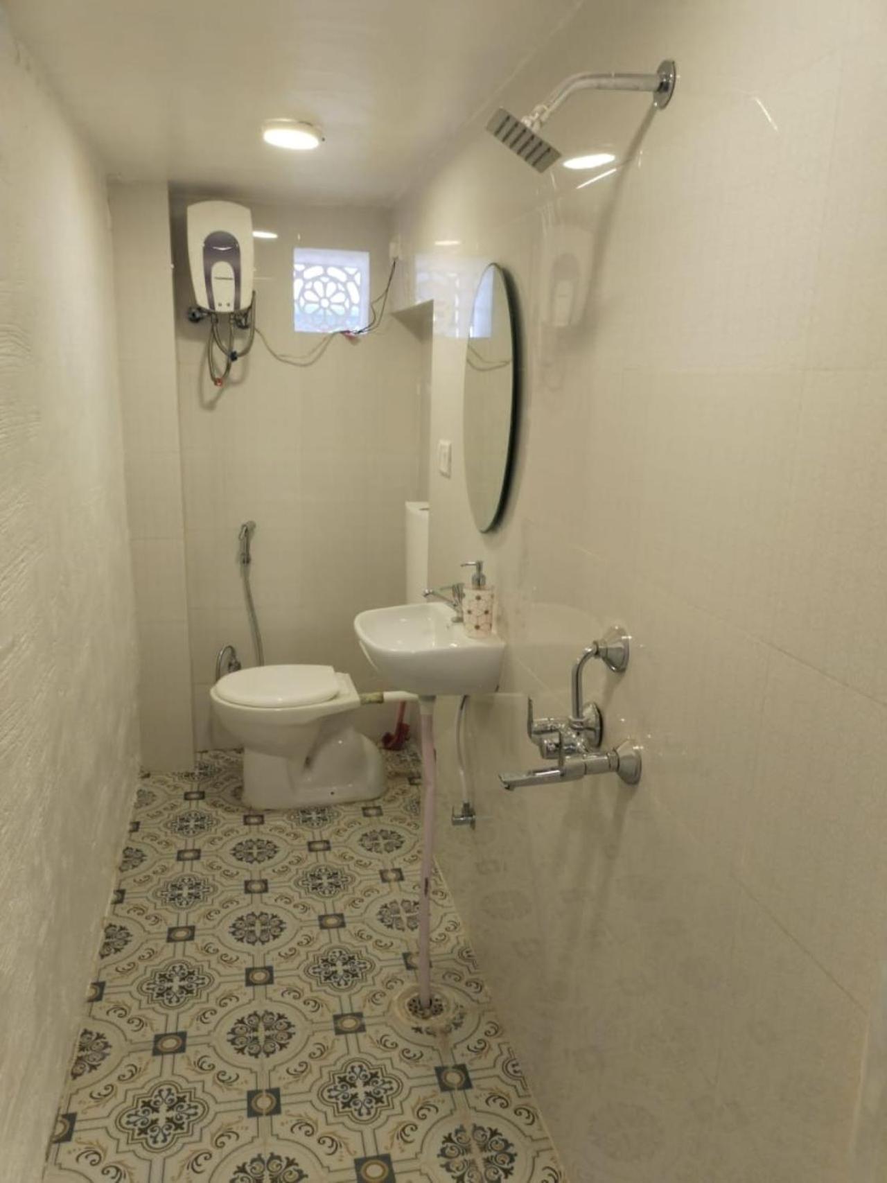 Janki Kunj Varanasi- 3 Room Home Extérieur photo